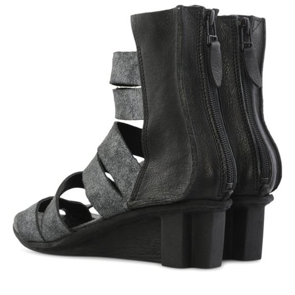 Trippen Zita Gladiator Metallic Leather Strappy Black Wedge Sandal Size 9.5 - Picture 4 of 14